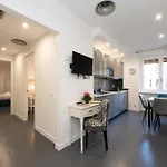 St. Peter Boutique Apartman *