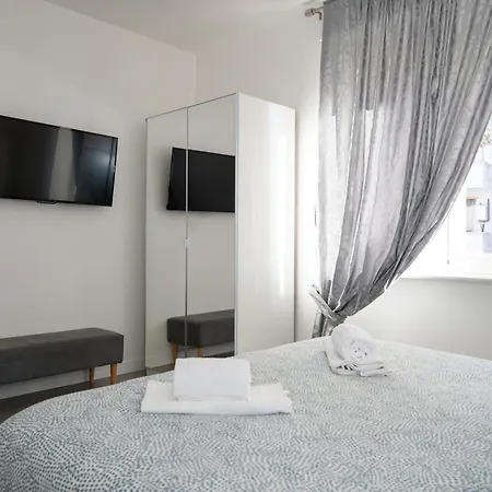 St. Peter Boutique * רומא